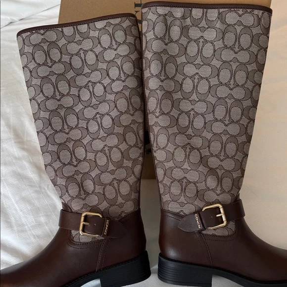 COACH - Jacquard Patterned Knee-High a-Leather Boots - Size 7 - Picture 5 of 8